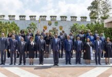Le gouvernement post-Transition officiellement en place Gouvernement du Gabon